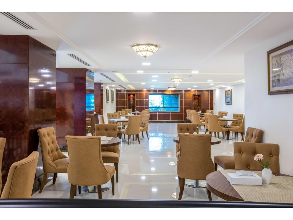 Gulf Court Hotel Manama Exteriör bild